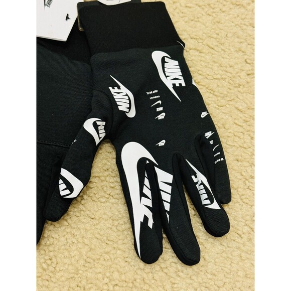 NWT Nike Club Fleece Training Gloves, N1008218-035 Black White Men’s  Sz Medium - Picture 2 of 8